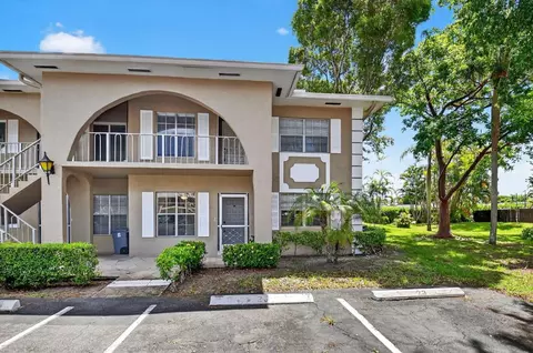 13682 Via Flora #D, Delray Beach, FL 33484