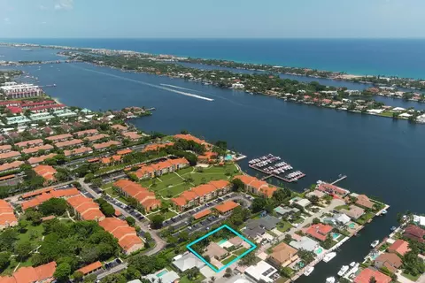 136 Lucina, Hypoluxo, FL 33462