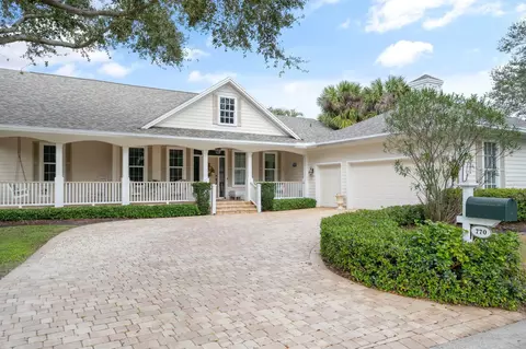 770 Summerwood Ln SW, Vero Beach, FL 32962
