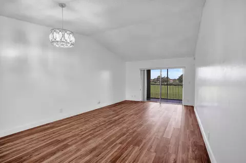 3011 Holiday Springs Blvd #206, Margate, FL 33063