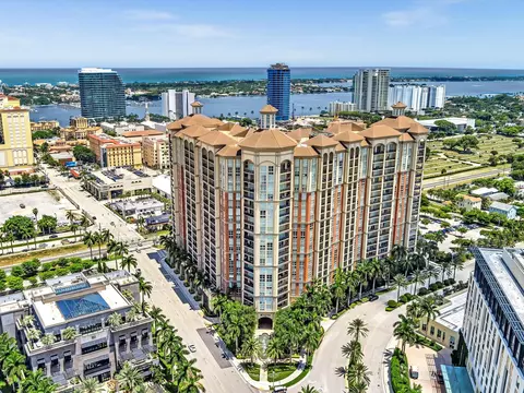 550 Okeechobee Blvd #802, West Palm Beach, FL 33401