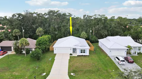2365 44th Ave, Vero Beach, FL 32966