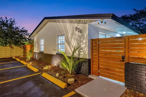 934 NW 4th Ave #1-4, Fort Lauderdale, FL 33311