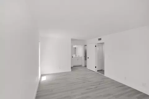 Bedroom - 516 Osprey Dr #15A, Delray Beach, FL 33444 photo 1 of 3