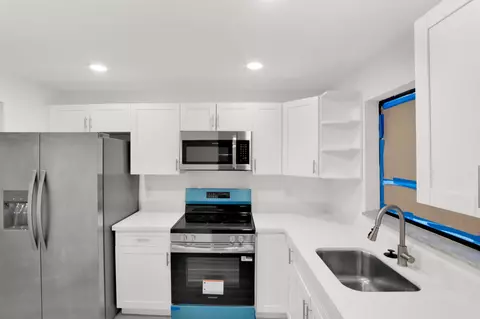 Kitchen - 516 Osprey Dr #15A, Delray Beach, FL 33444 photo 1 of 3