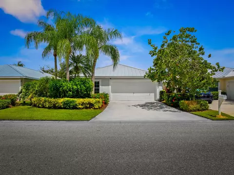 3525 SW Coco Palm Dr, Palm City, FL 34990