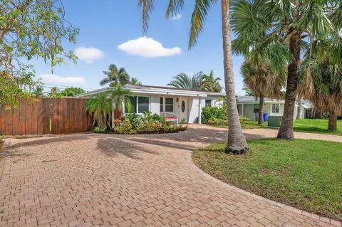 2600 NE 14th Ter, Pompano Beach, FL 33064