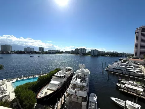550 SE 5th #606S, Boca Raton, FL 33432