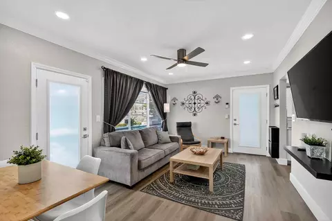 1004 Pennsylvania Ave #7, Miami Beach, FL 33139