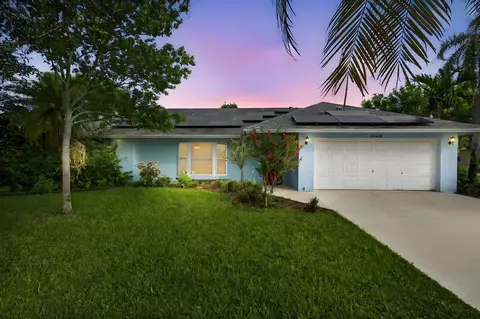 13656 Jonquil Pl, Wellington, FL 33414