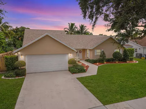 12275 Sannenwood Ln, Wellington, FL 33414