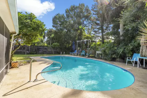 2545 1st Pl N, Vero Beach, FL 32962