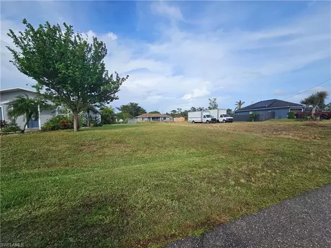 2007 NE 27th Ter, Cape Coral, FL 33909