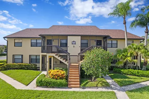4695 Lucerne Lakes Blvd #103, Lake Worth, FL 33467