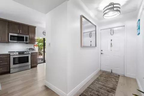 10851 Palm Lake Ave #102, Boynton Beach, FL 33437