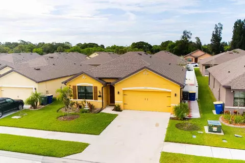 5322 Delight Dr, Fort Pierce, FL 34947