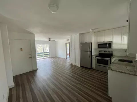 5348 NE 6th Ave #G11, Oakland Park, FL 33334