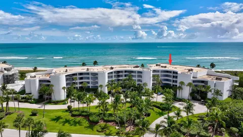2001 SE Sailfish Point Blvd #303, Stuart, FL 34996