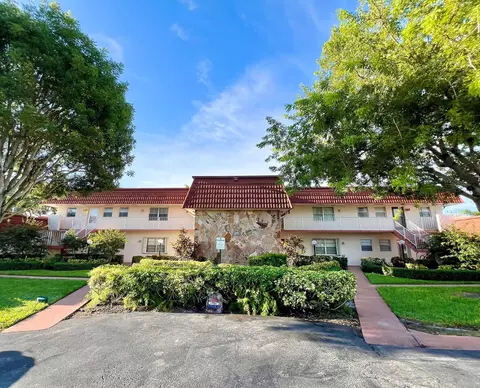 12008 Poinciana Blvd #106, Royal Palm Beach, FL 33411
