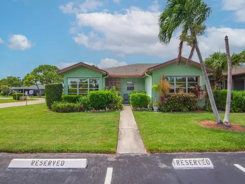 1702 Lakefront Blvd #B, Fort Pierce, FL 34950