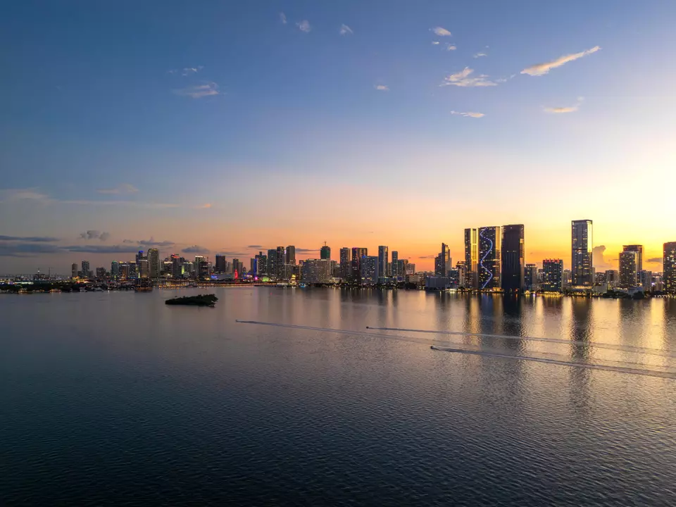 View/Area - 700 NE 24th St #3002, Miami, FL 33137 photo 6 of 12