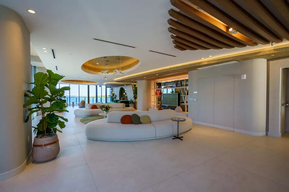 Living - 700 NE 24th St #3002, Miami, FL 33137 photo 5 of 7
