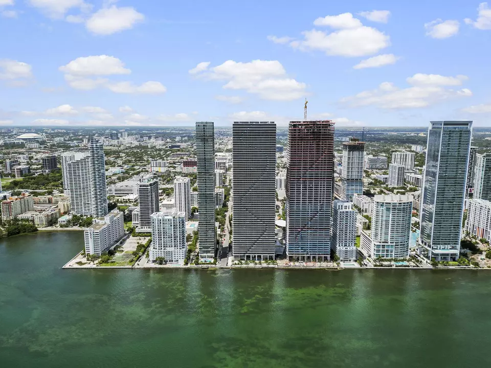 View/Area - 700 NE 24th St #3002, Miami, FL 33137 photo 8 of 12