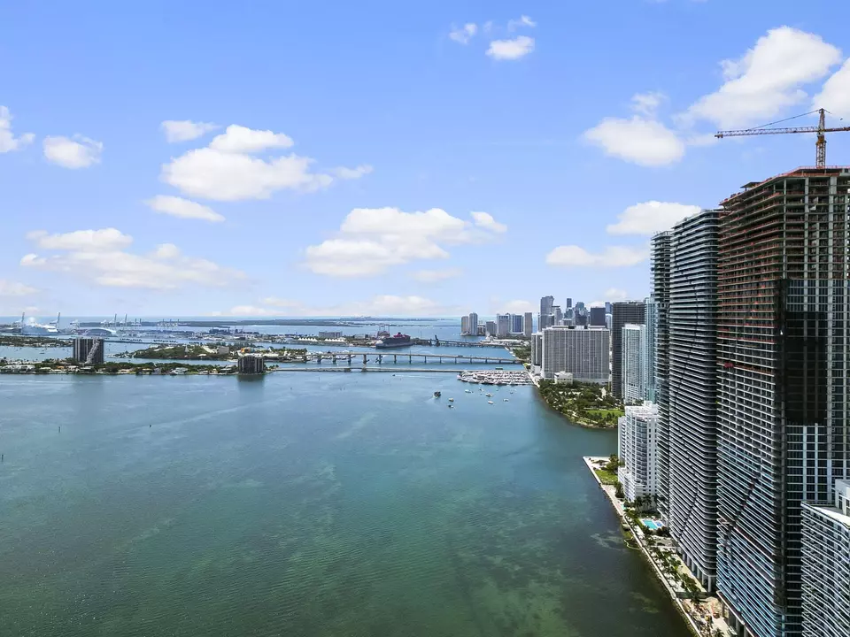 View/Area - 700 NE 24th St #3002, Miami, FL 33137 photo 9 of 12