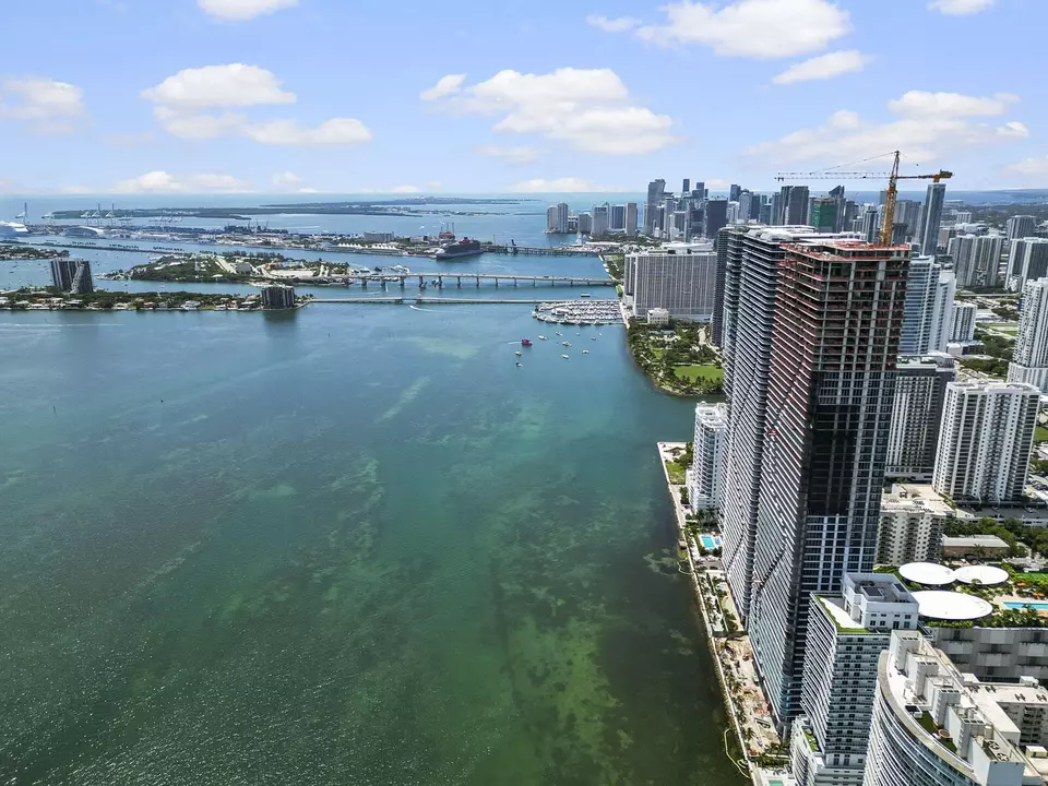 View/Area - 700 NE 24th St #3002, Miami, FL 33137 photo 10 of 12
