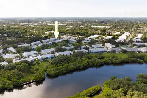 6222 Riverwalk Ln #7, Jupiter, FL 33458