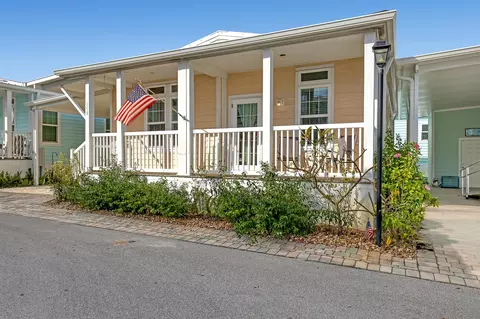 175 NE Portside Dr, Jensen Beach, FL 34957