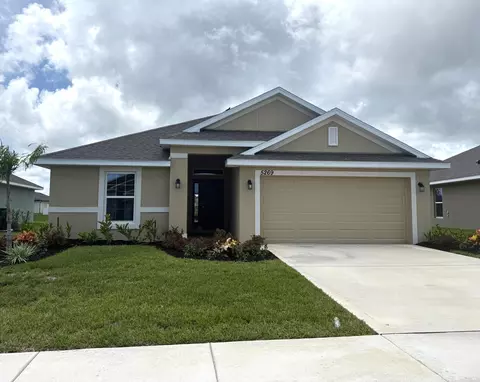 5269 San Benedetto Pl, Fort Pierce, FL 34951
