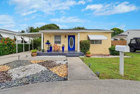 2711 Madison St, Hollywood, FL 33020