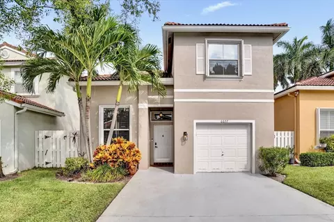 6657 Green Is, Lake Worth, FL 33463