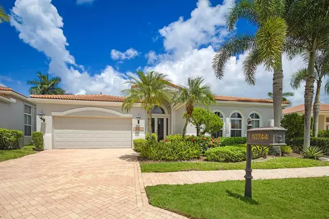 10744 Waterford Pl, West Palm Beach, FL 33412