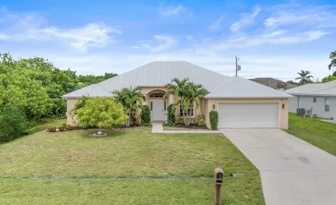 873 SW Kappa Ave, Port Saint Lucie, FL 34953