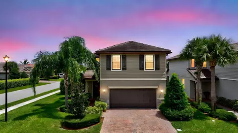 593 SE Monet Dr, Port Saint Lucie, FL 34984