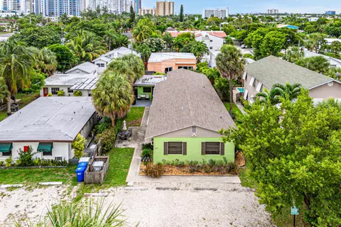 3308 SE 3rd St, Pompano Beach, FL 33062