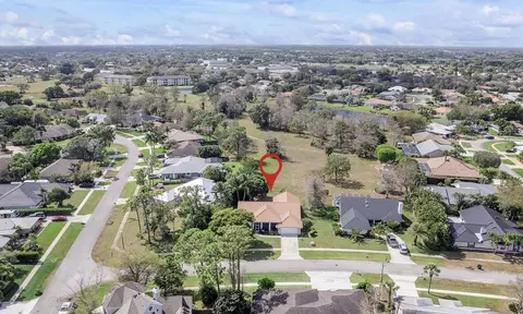 1611 Yarmouth Ave, Wellington, FL 33414
