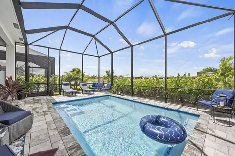 9190 SW Esule Way, Port Saint Lucie, FL 34987