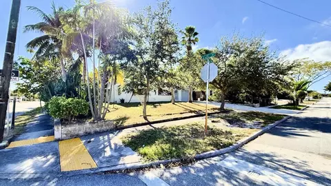 802 Lytle St #MAIN, West Palm Beach, FL 33405