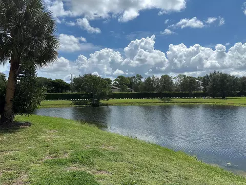 4479 Oak Terrace Dr, Greenacres, FL 33463