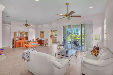 6674 Jog Palm Dr, Boynton Beach, FL 33437