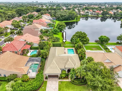 144 Oakwood Ln, Palm Beach Gardens, FL 33410