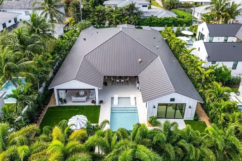 10 NW 17th St, Delray Beach, FL 33444