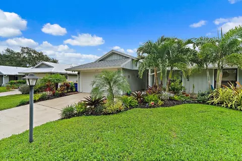 12787 SE Pinehurst, Hobe Sound, FL 33455