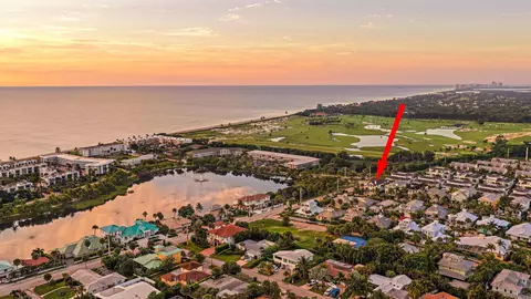 410 Old Towne Ln, Juno Beach, FL 33408