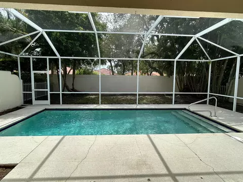 108 Winter Club Ct, Palm Beach Gardens, FL 33410