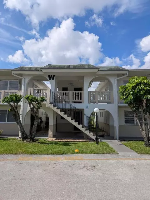 20120 NE 2nd Ave #W20, Miami Gardens, FL 33179