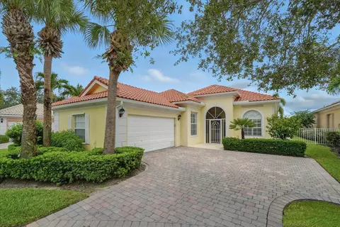 10941 SW Fall Creek Dr, Port Saint Lucie, FL 34987